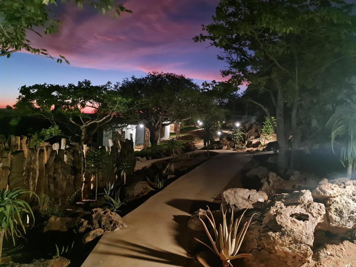 Mountain Peak Game Lodge And Camping Ozongaka Екстериор снимка